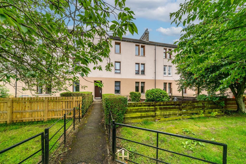 Property photo 2 of 17 6-E Moncur Crescent Dd3 8Ad 050826 Edit (12 Of 16)
