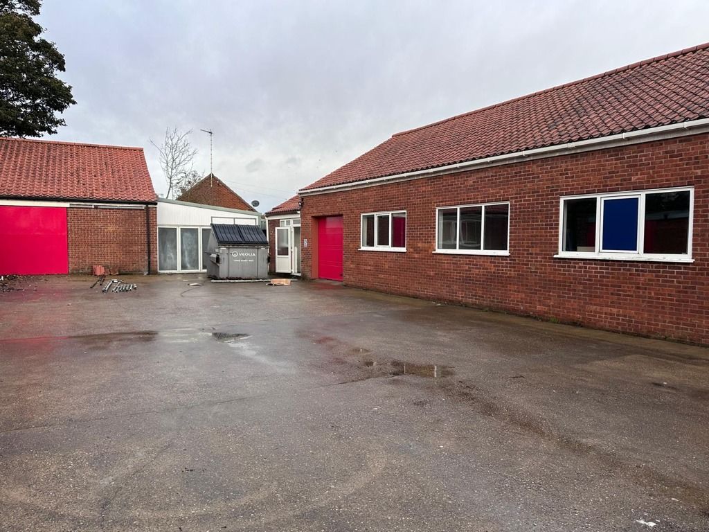 Property photo 1 of 8 Photo 1