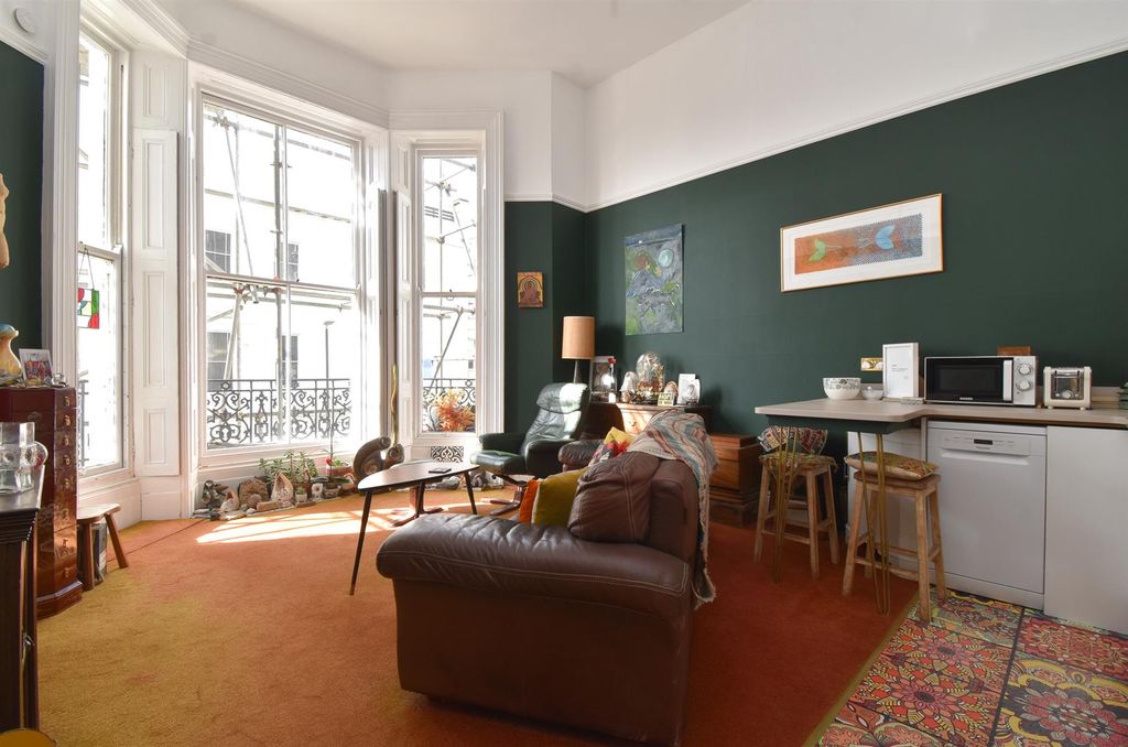 Property photo 1 of 17 Open Plan Living Space