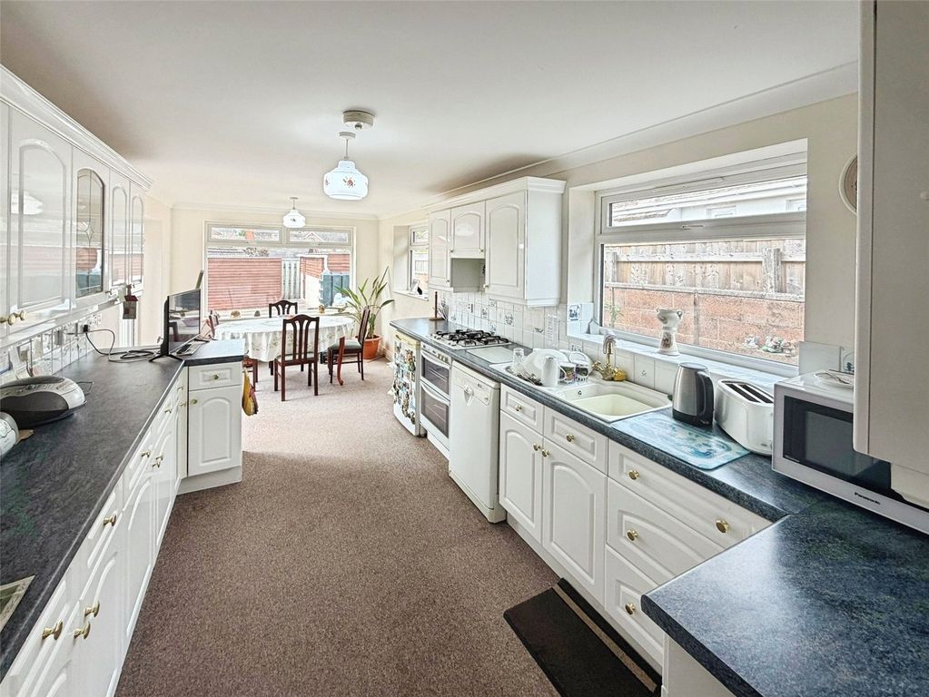 Property photo 3 of 14 Kitchen/Diner