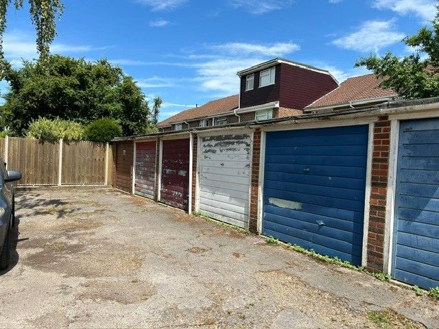 Property photo 3 of 15