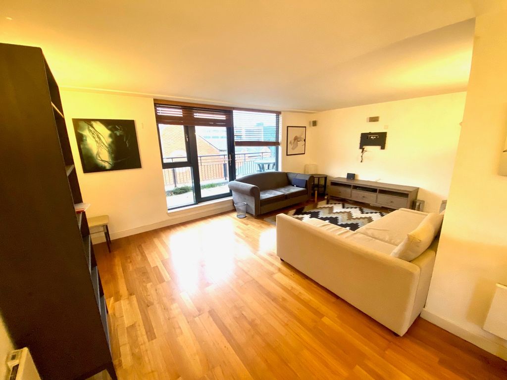 Property photo 3 of 15