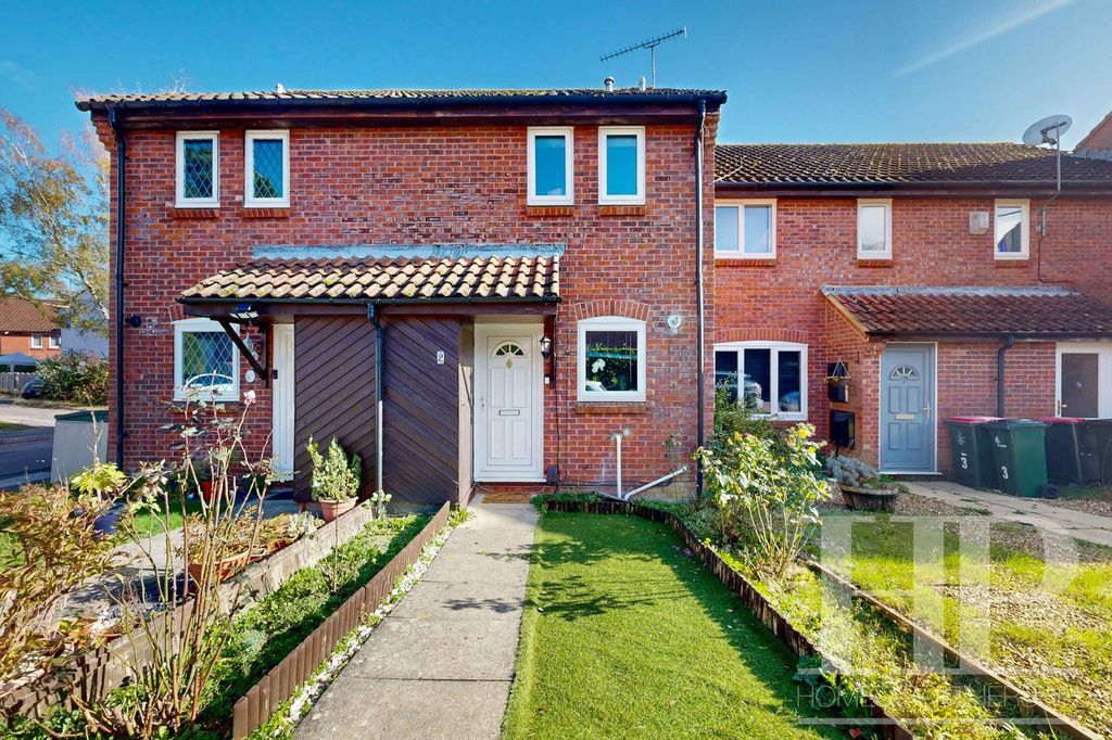 Property photo 1 of 16