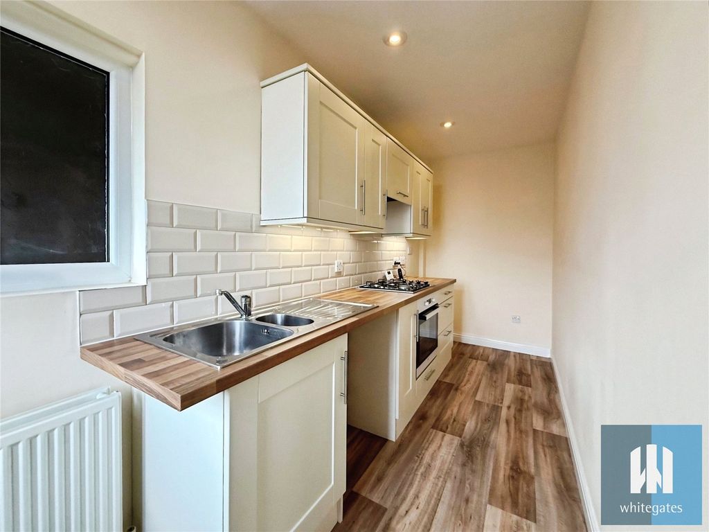 Property photo 2 of 15 Picture No. 25