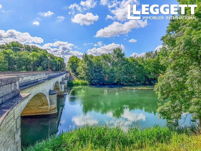 Property photo 3 of 10