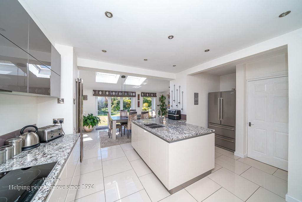 Property photo 3 of 48 Webbs-31.Jpg