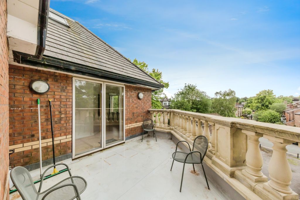 Property photo 3 of 24 258A7959