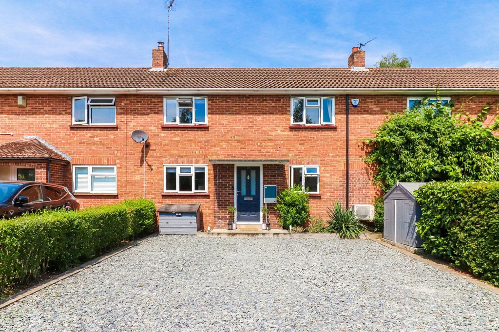 Property photo 1 of 33
