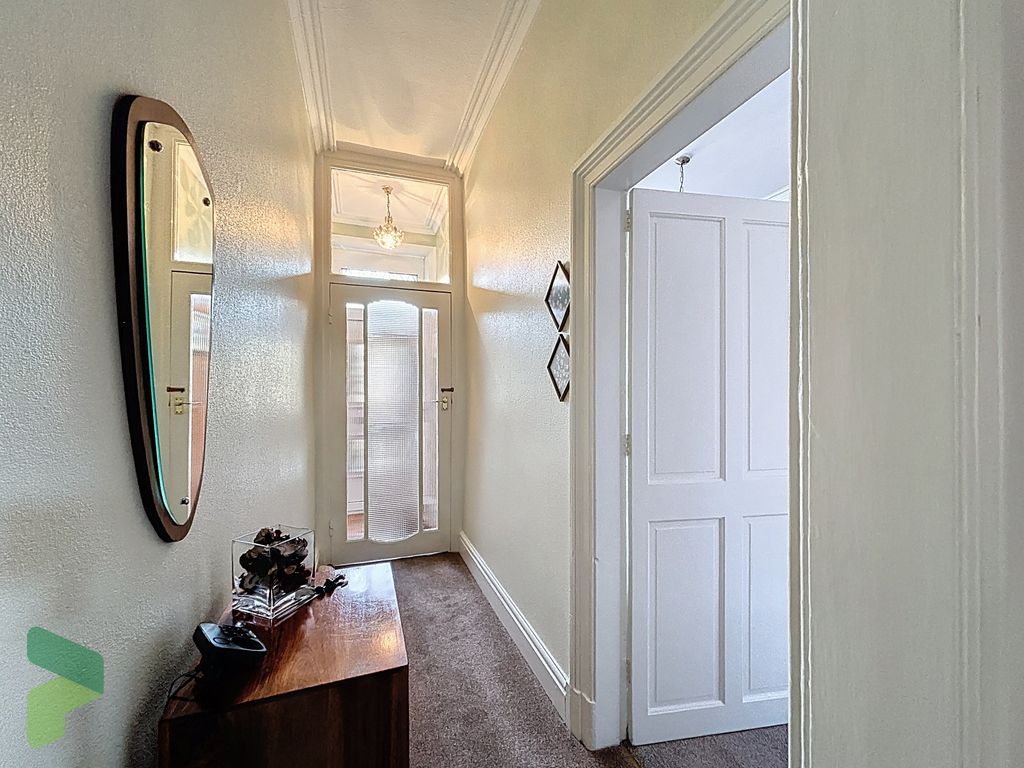 Property photo 3 of 22 Hallway