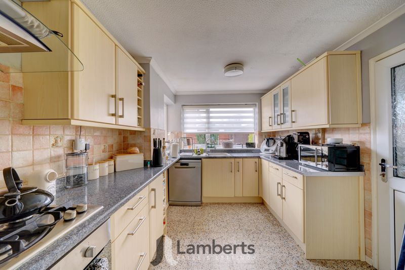 Property photo 2 of 13 Kitchen