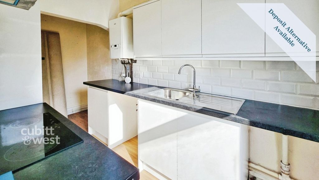 Property photo 1 of 11 Flat 3 31 Christc...