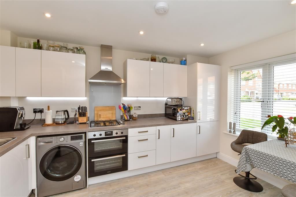 Property photo 1 of 13 Kitchen