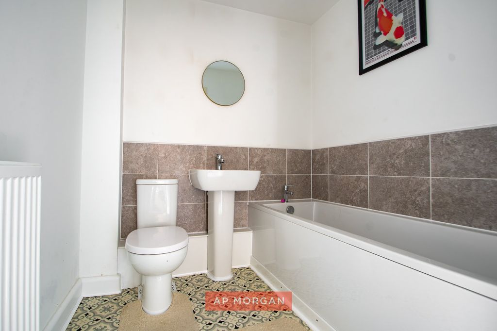 Property photo 2 of 10 Picture No. 02
