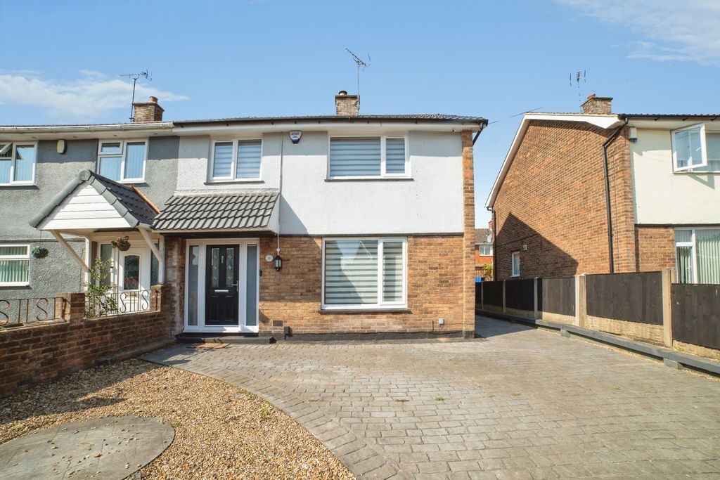 Property photo 1 of 20 Pbox-Img.Jpg