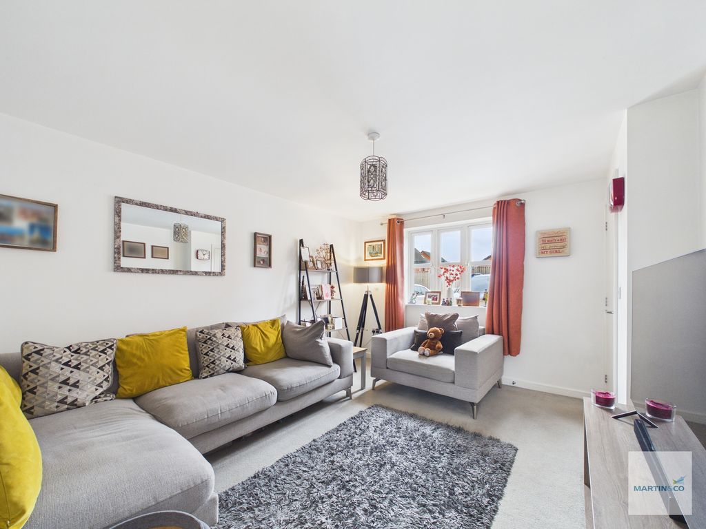 Property photo 2 of 19 Cam03394G0-Pr0462-Still004