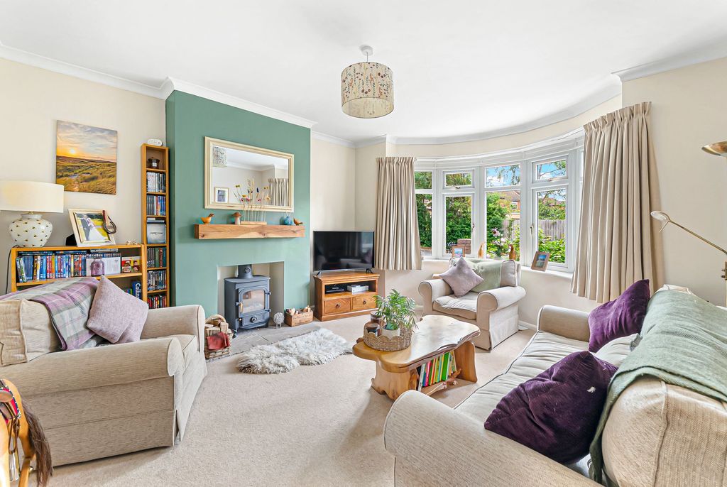 Property photo 3 of 17