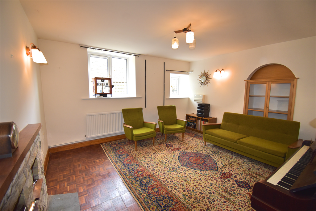 Property photo 2 of 19 Living Room