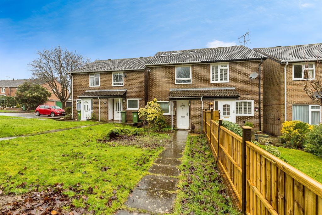 Property photo 1 of 13