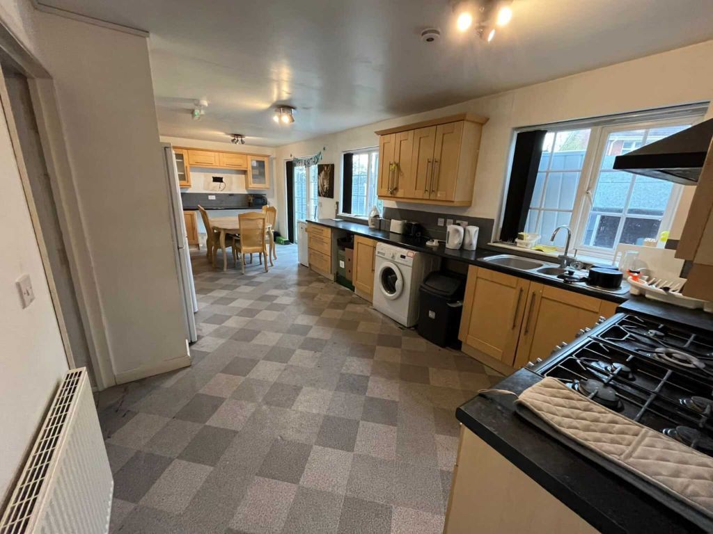 Property photo 2 of 5