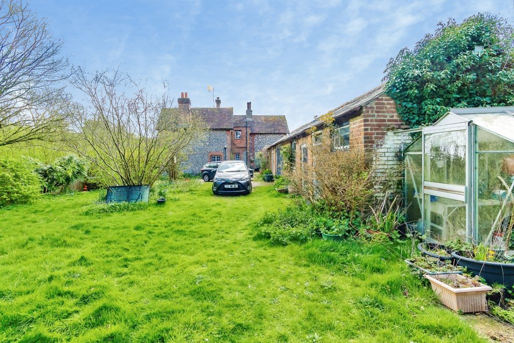 Property photo 2 of 20 Pbox-Img.Jpg