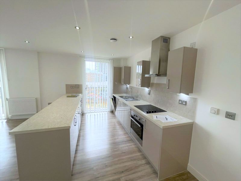 Property photo 2 of 8 Photo 5