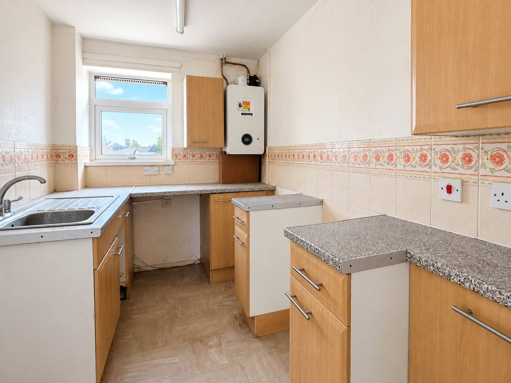 Property photo 2 of 6 Picture No. 06