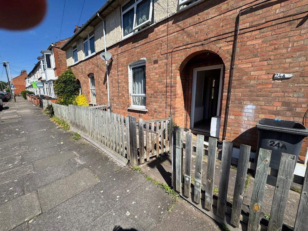 Property photo 1 of 7