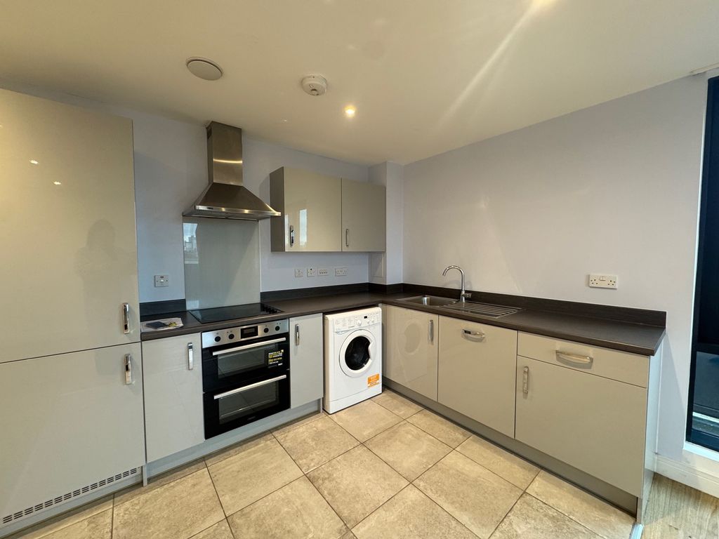 Property photo 2 of 10 Image