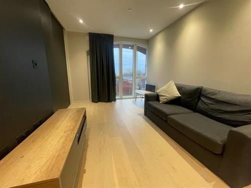 Property photo 2 of 8