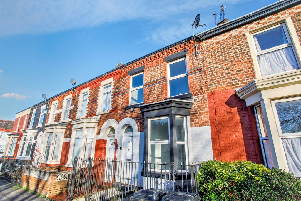 Property photo 1 of 23 20 Kings Road, Bootle, Merseyside, L20 7Bg