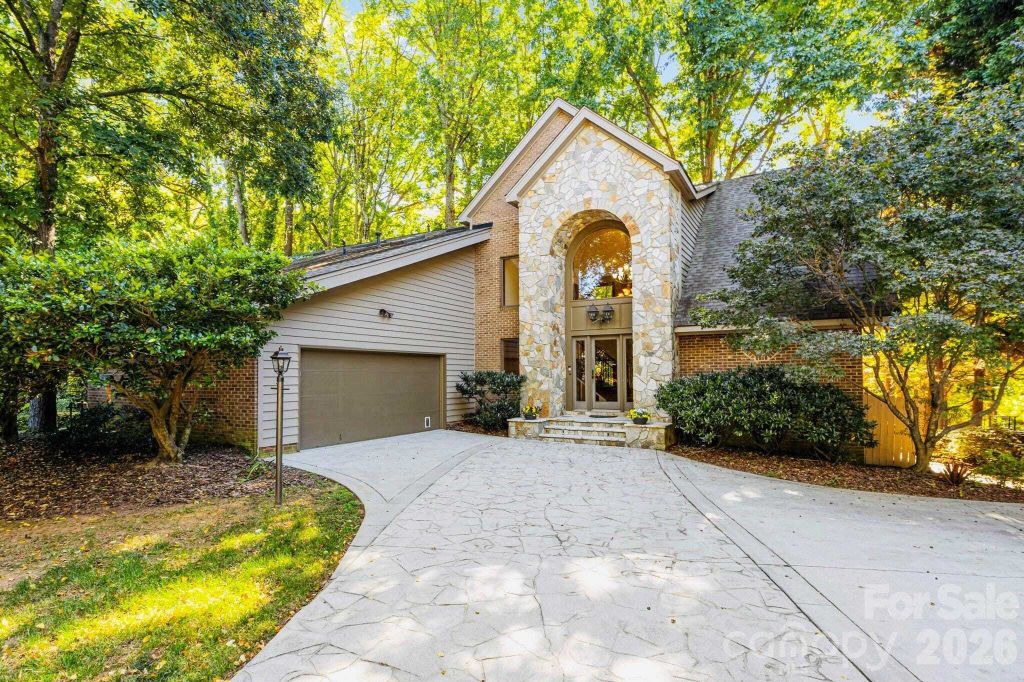 Property photo 1 of 46