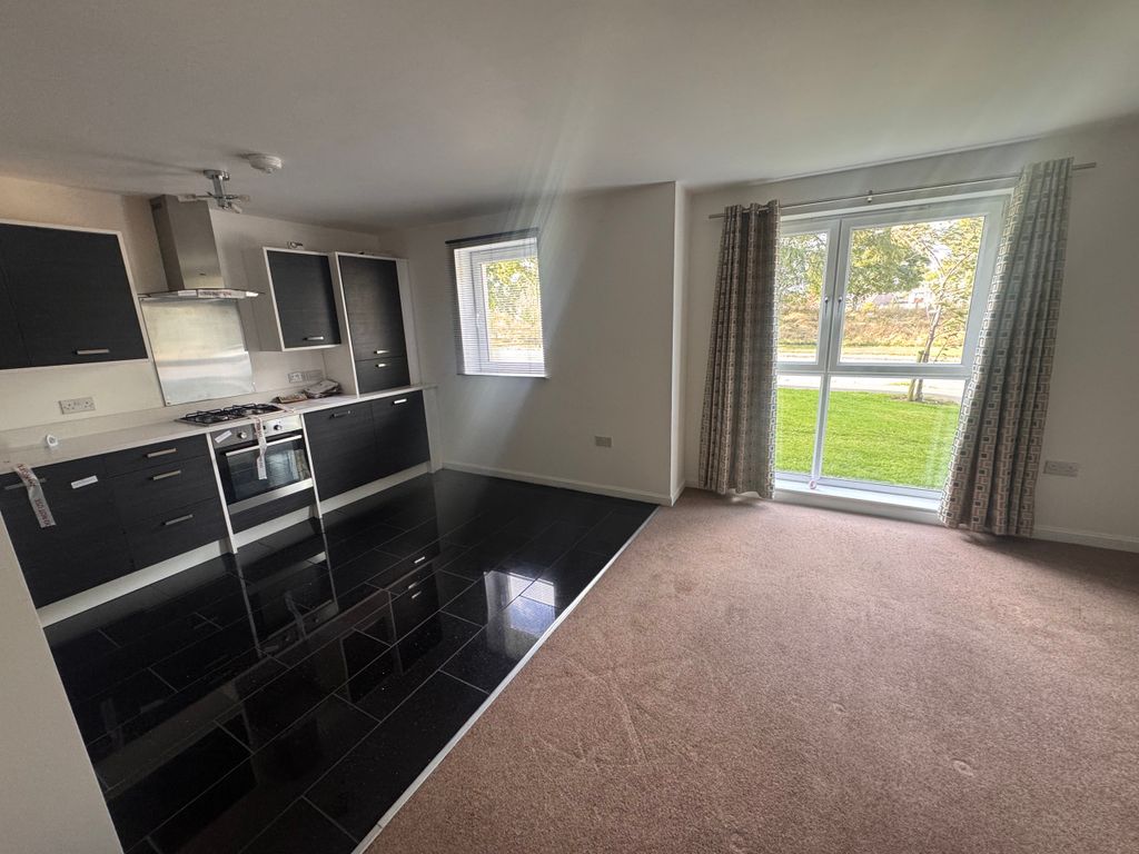 Property photo 2 of 5 2.Jpeg