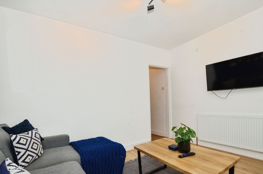 Property photo 3 of 12 Dsc_6280