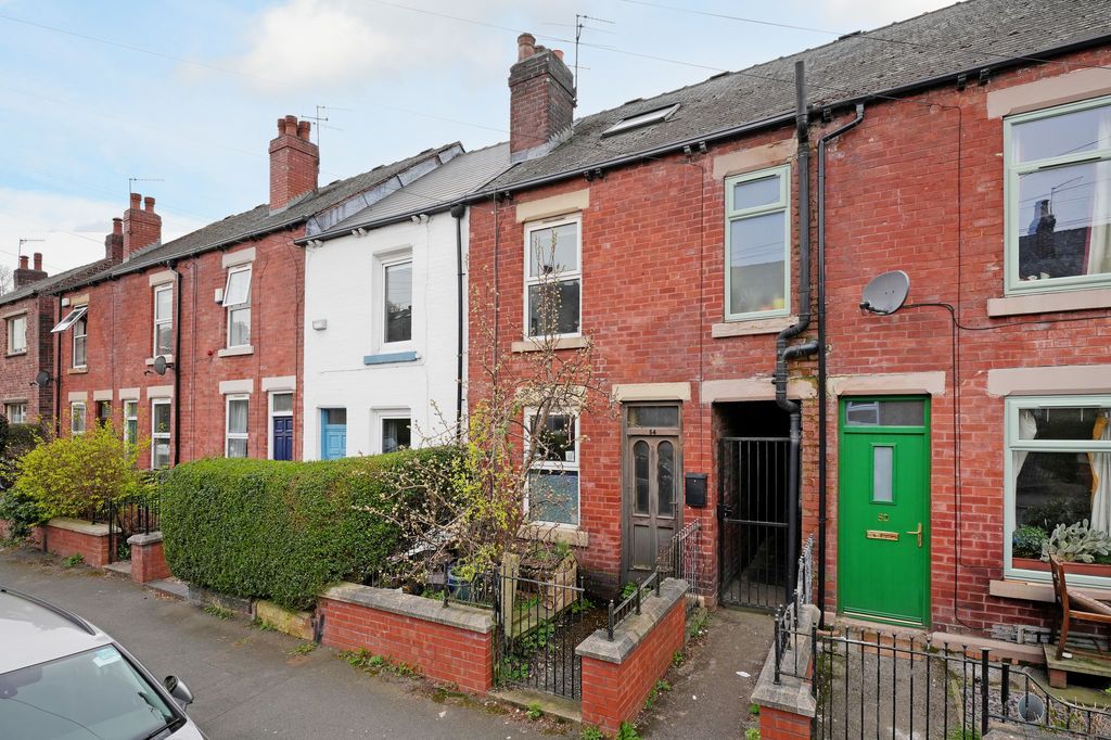 Property photo 2 of 18 Front External