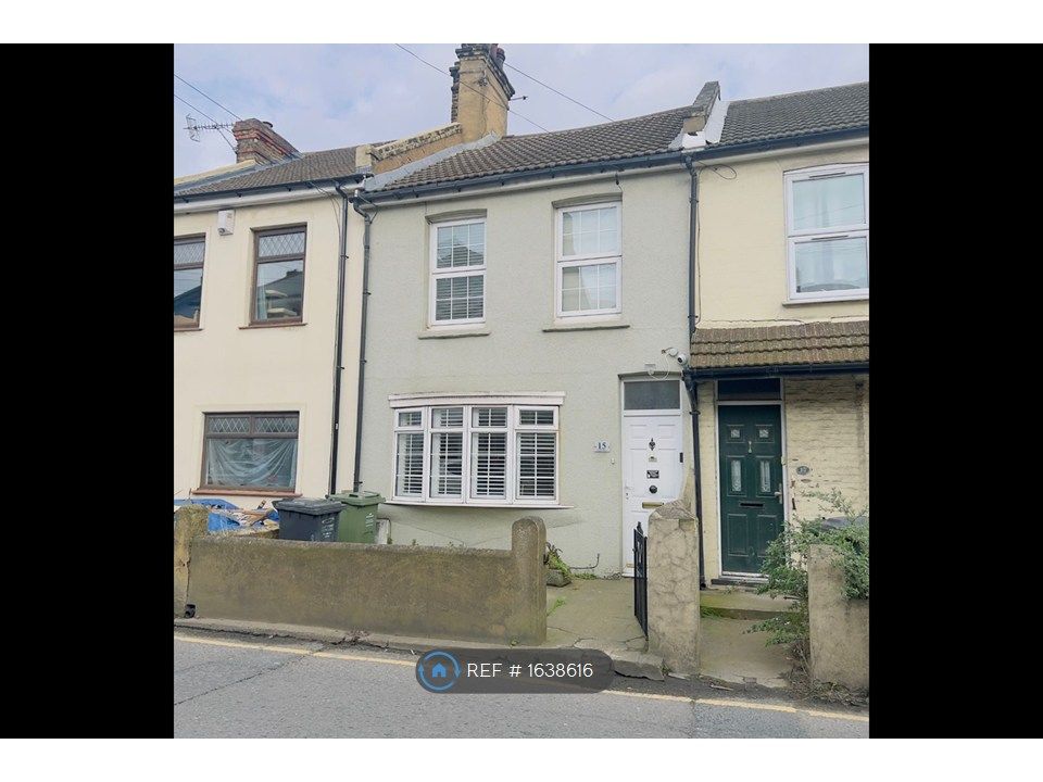 Property photo 2 of 27