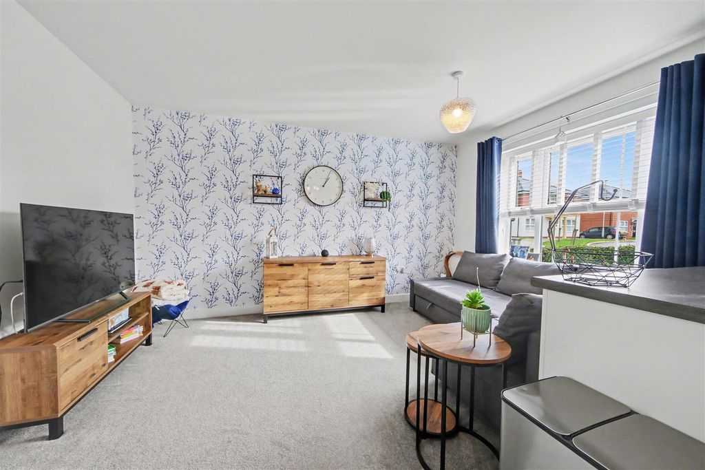 Property photo 3 of 8 Reception.Jpg