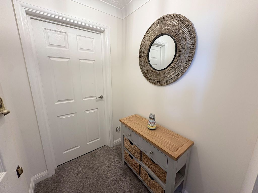 Property photo 3 of 13 Image