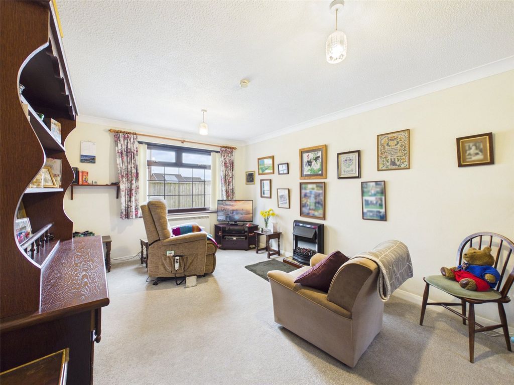 Property photo 3 of 12 Picture No. 03