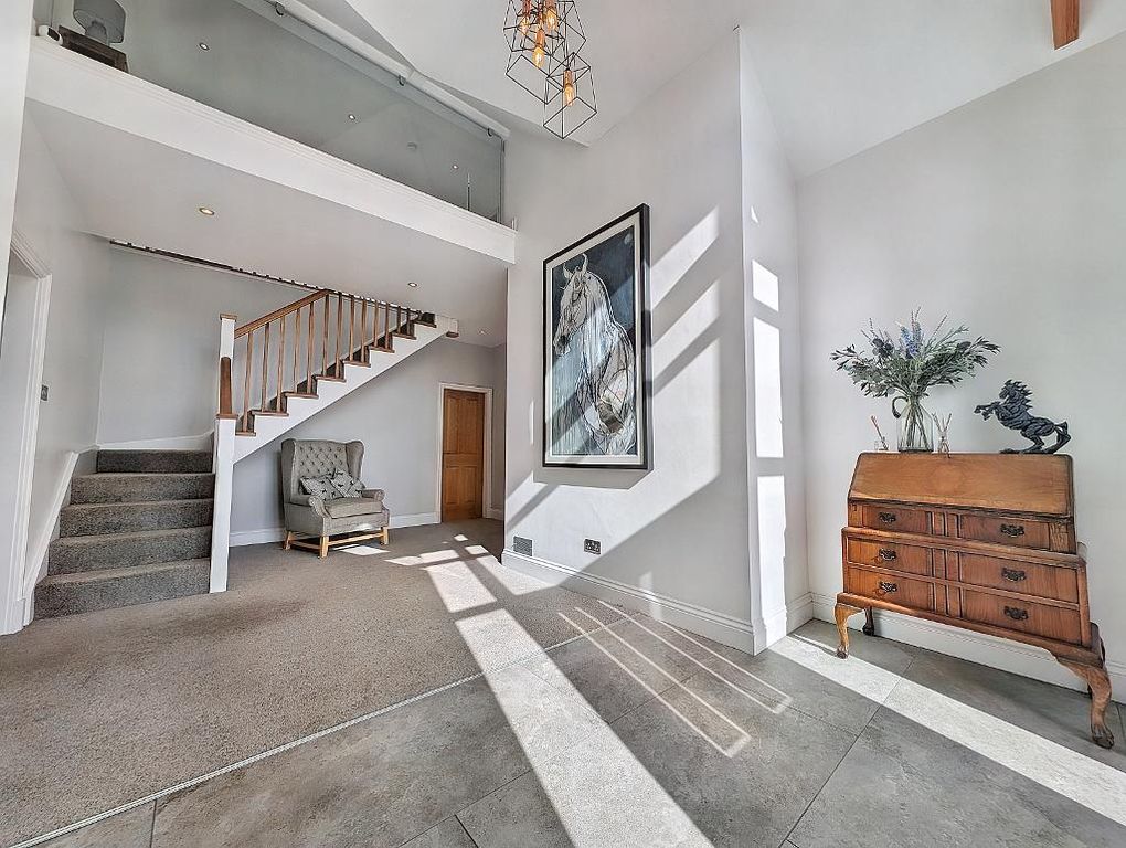 Property photo 3 of 30 Photo 3