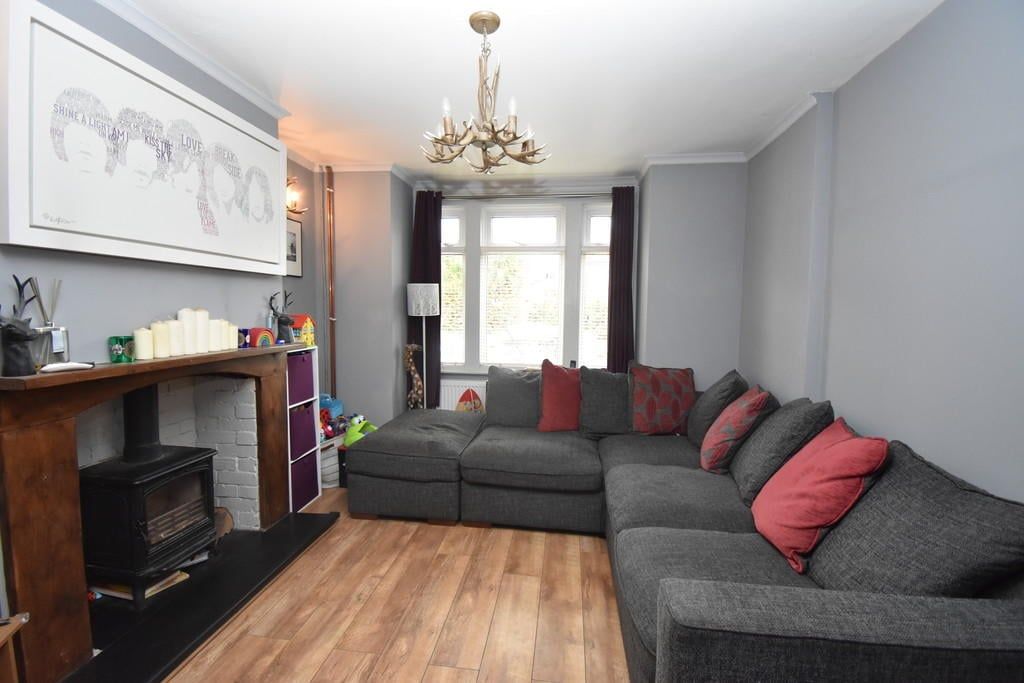 Property photo 2 of 12