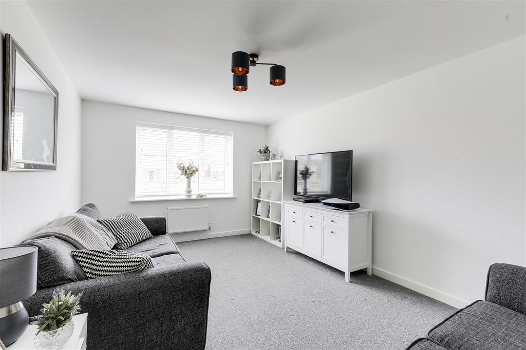 Property photo 3 of 26 995.Jpg