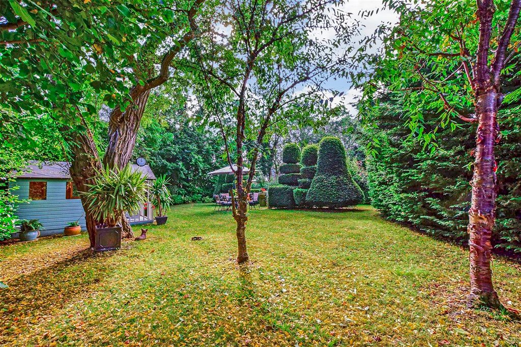 Property photo 1 of 15 Orangery