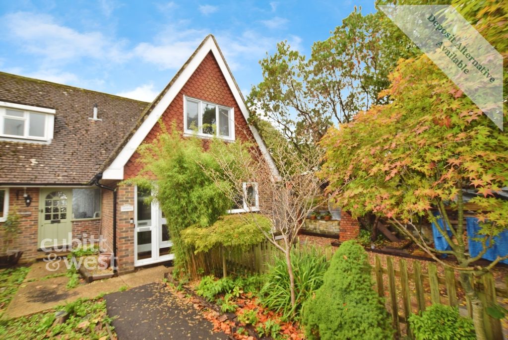 Property photo 1 of 14 E8B7F892-Dsc_2751