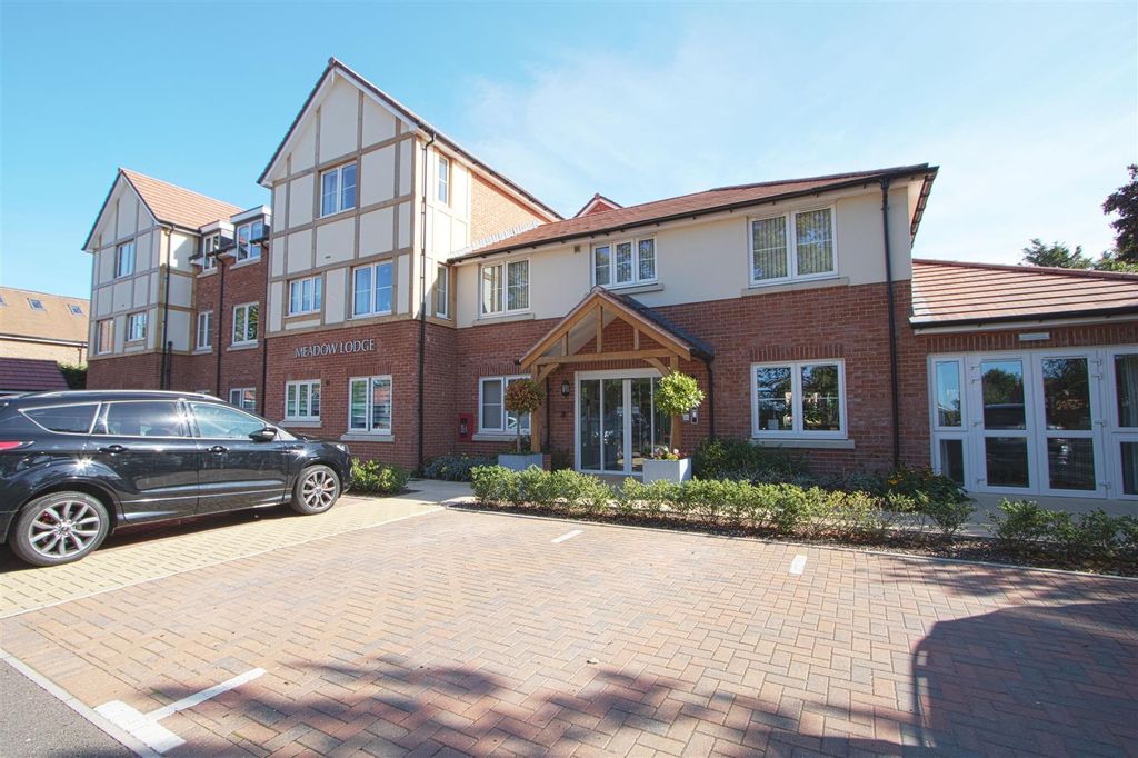 Property photo 1 of 9 Front3.Jpg
