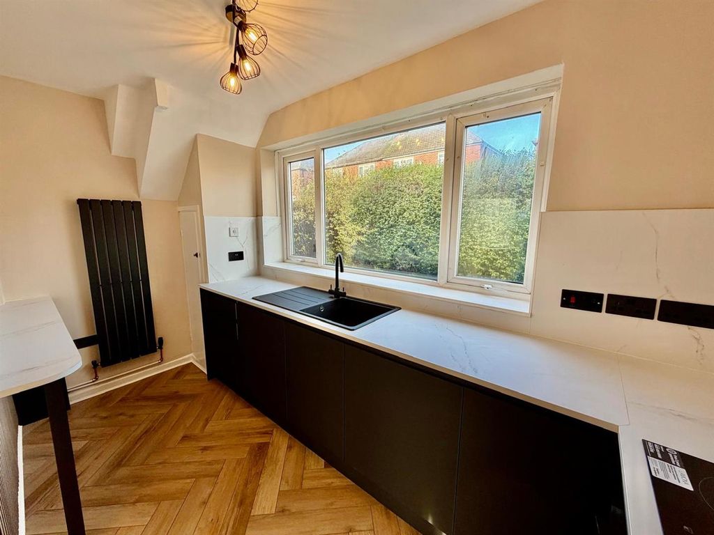 Property photo 3 of 16 6d86F484-Ec58-42c3-90dc-A283c132A866.Jpeg