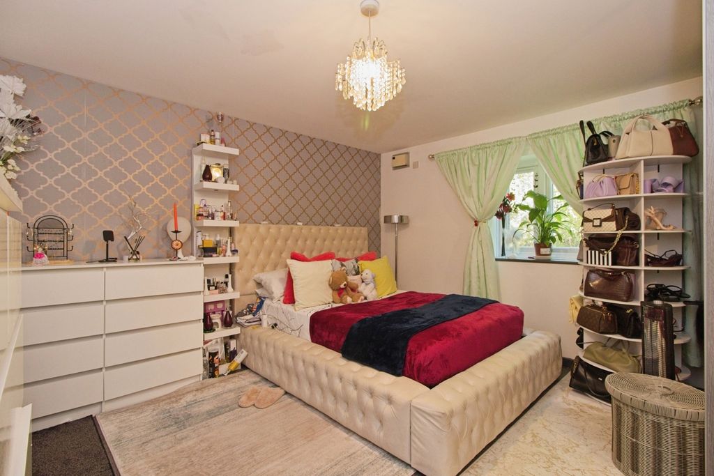 Property photo 1 of 20 Pbox-Img.Jpg