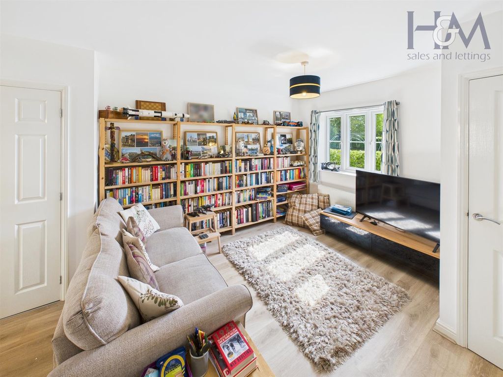 Property photo 2 of 7 Cam02804G0-Pr0292-Still004.Jpg