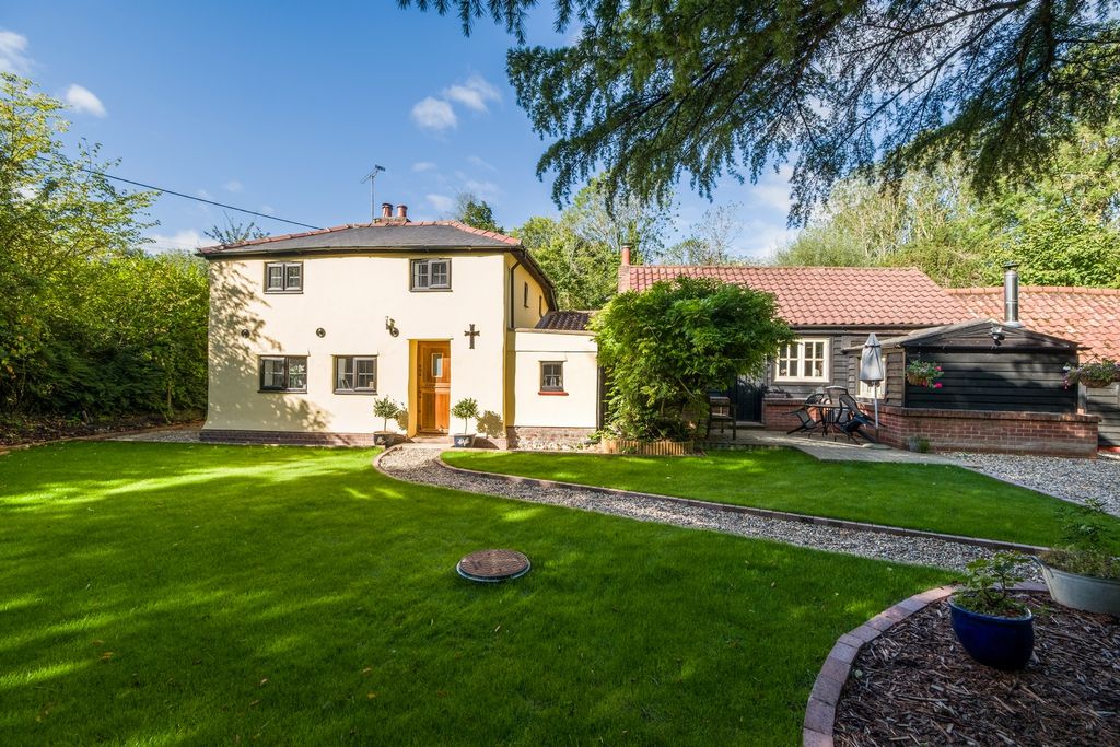 Property photo 3 of 48 1440Px-The Old Forge-3