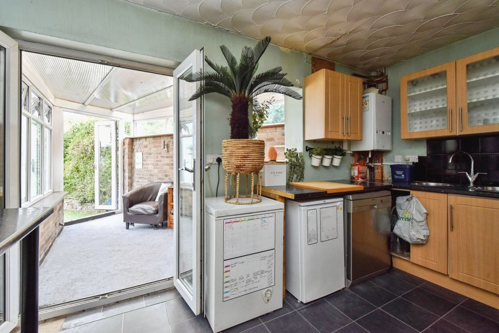 Property photo 3 of 15