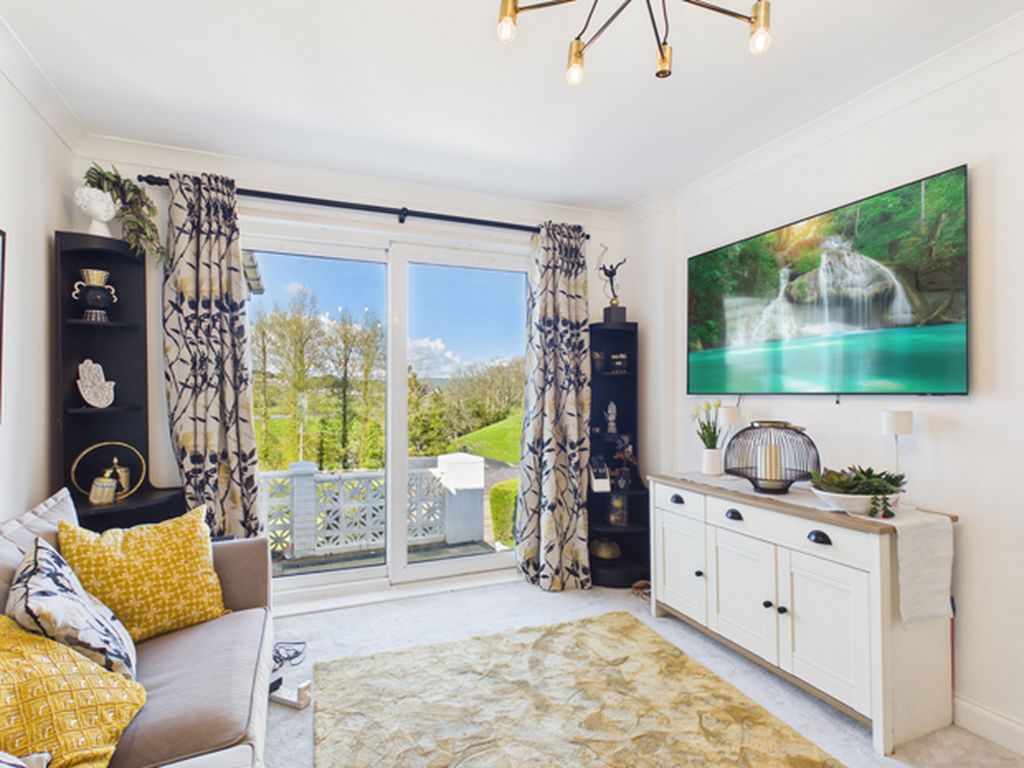 Property photo 3 of 35 Photo 23